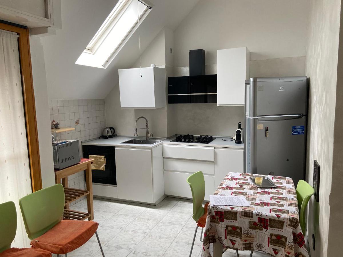 דירות פסקיארה בורומאו La Casa Di Giada מראה חיצוני תמונה